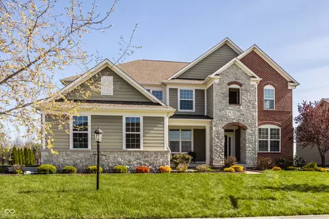4428 Voyageur Way, Carmel, IN 46074