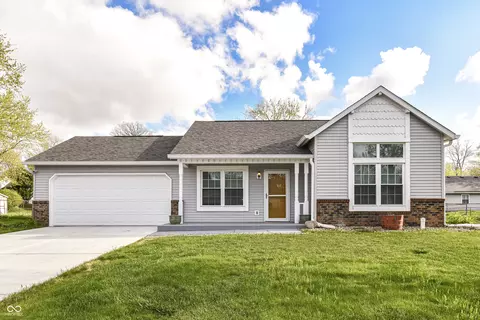 5855 La Fleur Ct, Indianapolis, IN 46237