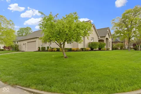 Exterior - 10794 Pine Needle Ct, Fishers, IN 46037 photo 6 of 16