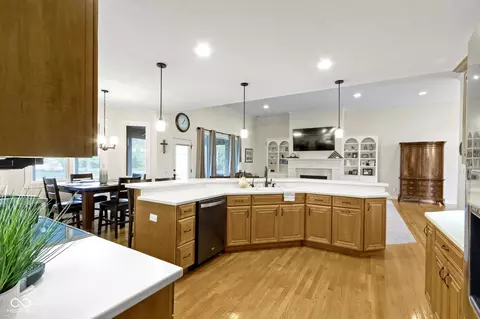 Kitchen - 10794 Pine Needle Ct, Fishers, IN 46037 photo 5 of 7