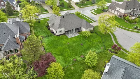 View/Area - 10794 Pine Needle Ct, Fishers, IN 46037 photo 3 of 15