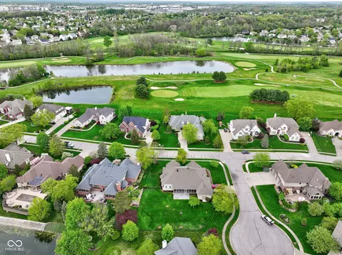 View/Area - 10794 Pine Needle Ct, Fishers, IN 46037 photo 12 of 15
