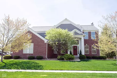 2261 Mustang Chase Dr, Westfield, IN 46074