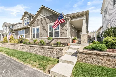 7092 Cherry Creek Blvd, Carmel, IN 46033