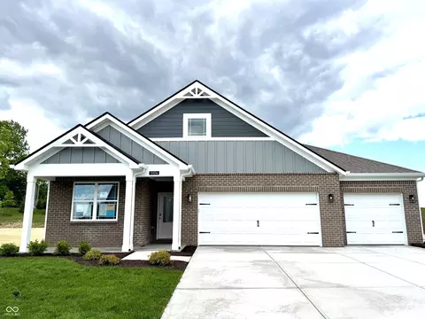 5924 Trichel Dr, Greenwood, IN 46143