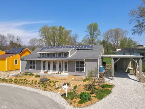 2116 S Susie St, Bloomington, IN 47403