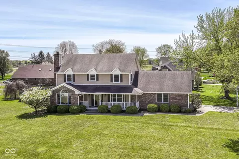 1652 Valley Brook Dr, Indianapolis, IN 46229