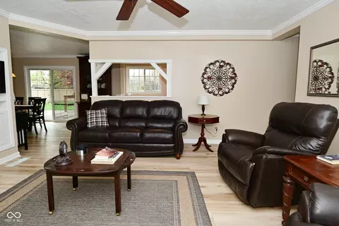601 E 95th St, Indianapolis, IN 46240 photo 8