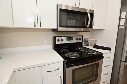 601 E 95th St, Indianapolis, IN 46240 photo 23