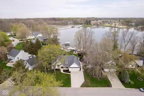 2428 Hawthorn Pl, Noblesville, IN 46062