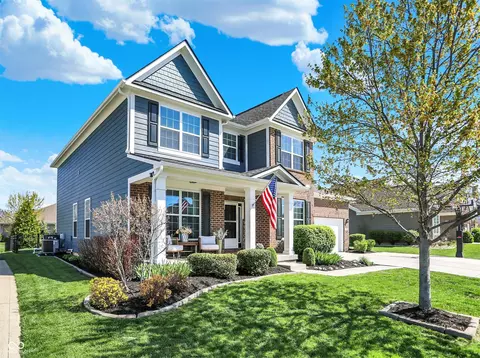 13836 Fieldcrest Dr, Mccordsville, IN 46055