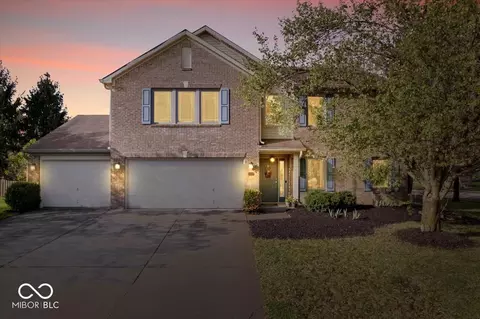 6211 W Bayfront Shrs, Mccordsville, IN 46055