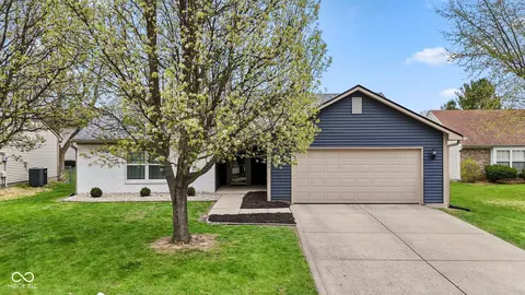 6159 Connie Ct, Indianapolis, IN 46237
