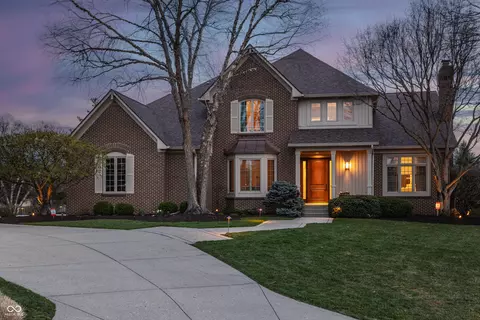 12715 Norfolk Ln, Carmel, IN 46032