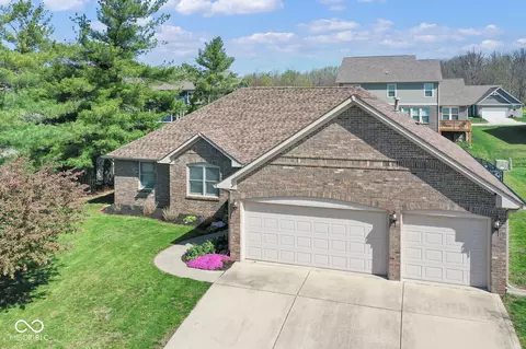 6232 Buck Trail Rd, Indianapolis, IN 46237