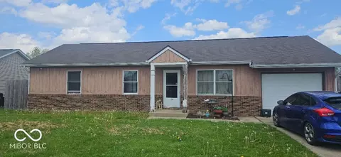 1370 Ash Ct, Martinsville, IN 46151