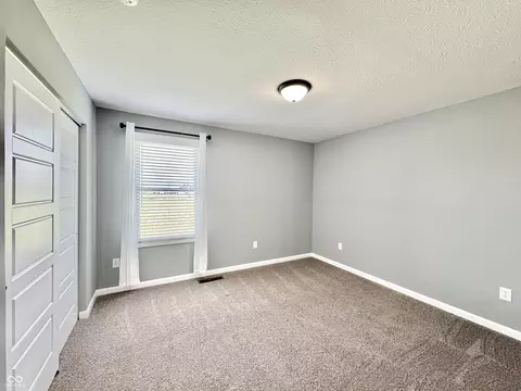 Bedroom - 405 Eagle Dr, Covington, IN 47932 photo 2 of 4