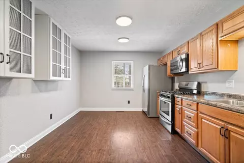 9814 E 17th St, Indianapolis, IN 46229 photo 8