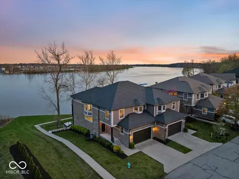 13797 E Southshore Dr, Fishers, IN 46037