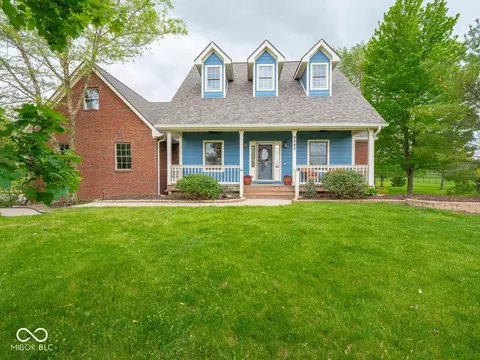 9243 Compton Farm Ln, Indianapolis, IN 46259
