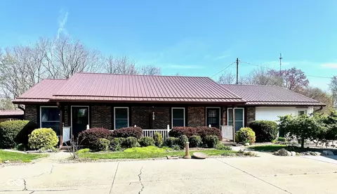 708 Illinois St, Crawfordsville, IN 47933