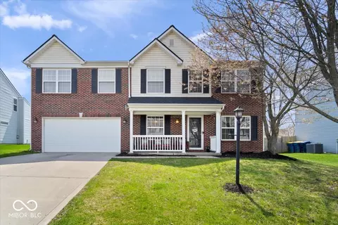10883 Balfour Dr, Noblesville, IN 46060
