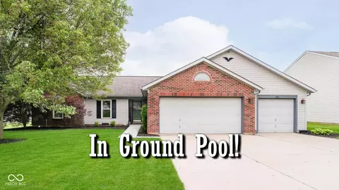 324 Palmyra Dr, Indianapolis, IN 46239