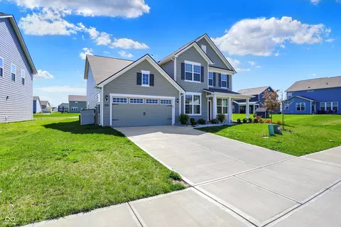 12951 Corydon Dr, Fishers, IN 46037 photo 3