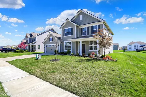 12951 Corydon Dr, Fishers, IN 46037 photo 2