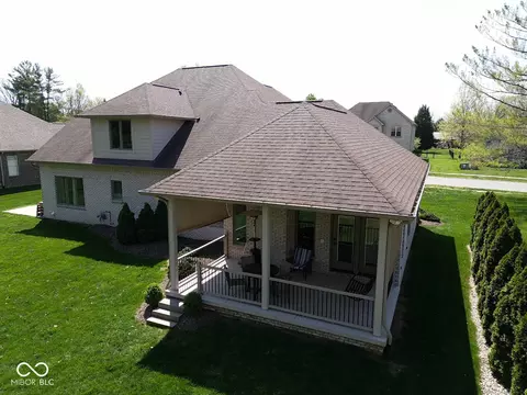 Exterior - 8188 Spring Valley Dr, Plainfield, IN 46168 photo 5 of 6