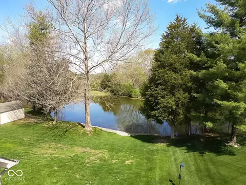View/Area - 8188 Spring Valley Dr, Plainfield, IN 46168 photo 2 of 3