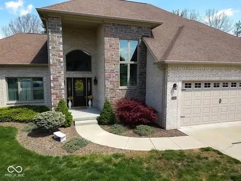 Exterior - 8188 Spring Valley Dr, Plainfield, IN 46168 photo 1 of 6