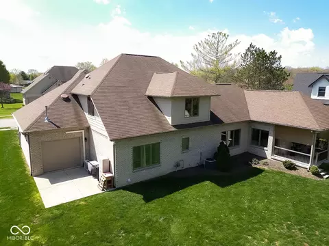 View/Area - 8188 Spring Valley Dr, Plainfield, IN 46168 photo 1 of 3