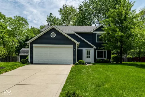 12577 Pointer Pl, Fishers, IN 46038