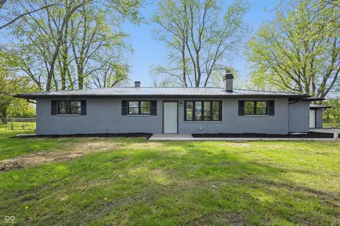 4450 Bridgefield West Dr, Plainfield, IN 46168