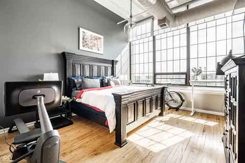 Bedroom - 624 E Walnut St #46, Indianapolis, IN 46204 photo 1 of 3