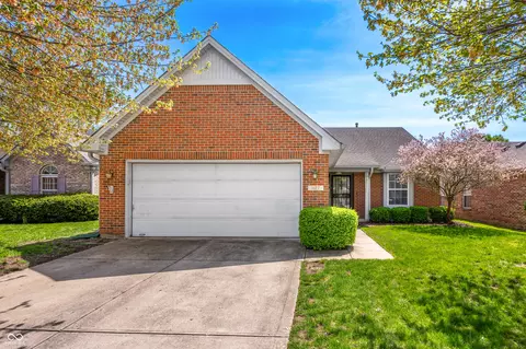 1127 Alydar Cir, Indianapolis, IN 46217