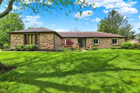 8906 N County Road 1050 E, Brownsburg, IN 46112