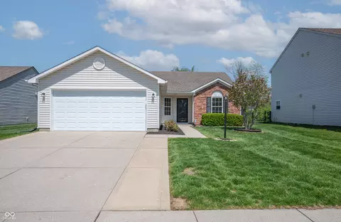 7652 Wood Stream Dr, Indianapolis, IN 46239