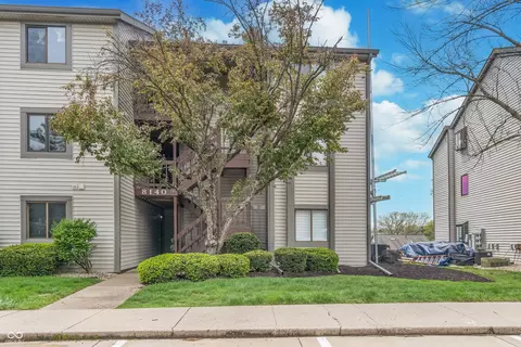 8140 Shorewalk Dr #C, Indianapolis, IN 46236