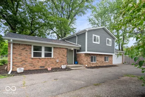 5719 Laurel Hall Dr, Indianapolis, IN 46226