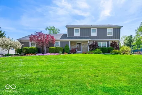 223 Haldale Dr, Carmel, IN 46032