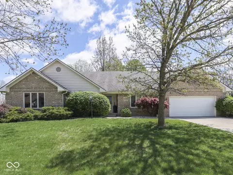 4759 Silver Hill Dr, Greenwood, IN 46142