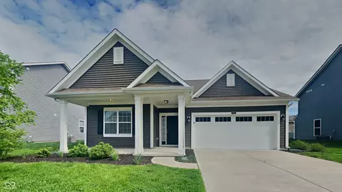 6118 Aspen Meadow Dr, Indianapolis, IN 46237