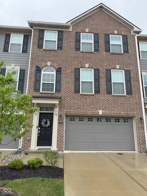 17364 Graley Pl, Westfield, IN 46074