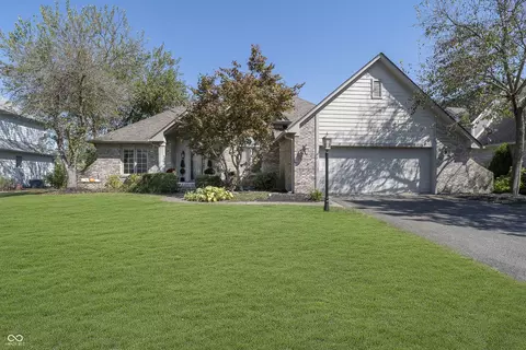 11697 Whisper Bay Ct, Carmel, IN 46033