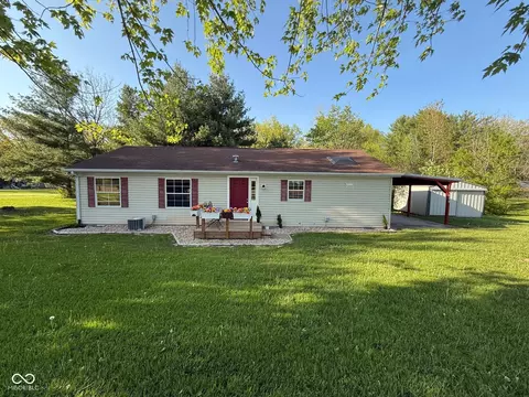5890 E 390 Rd N, Butlerville, IN 47223