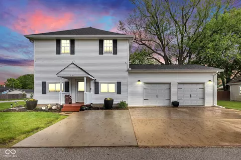 301 S B St, Thorntown, IN 46071