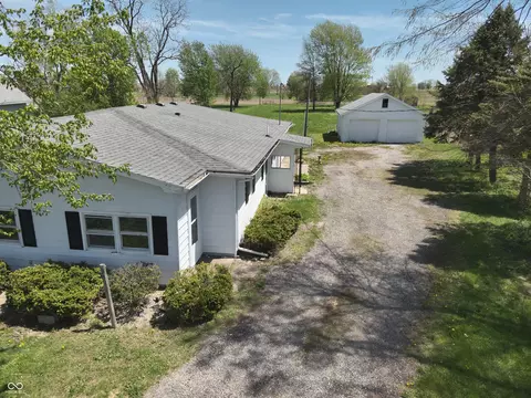 5162 S 450 E, Rushville, IN 46173