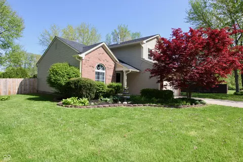 4257 Locust Ln, Brownsburg, IN 46112